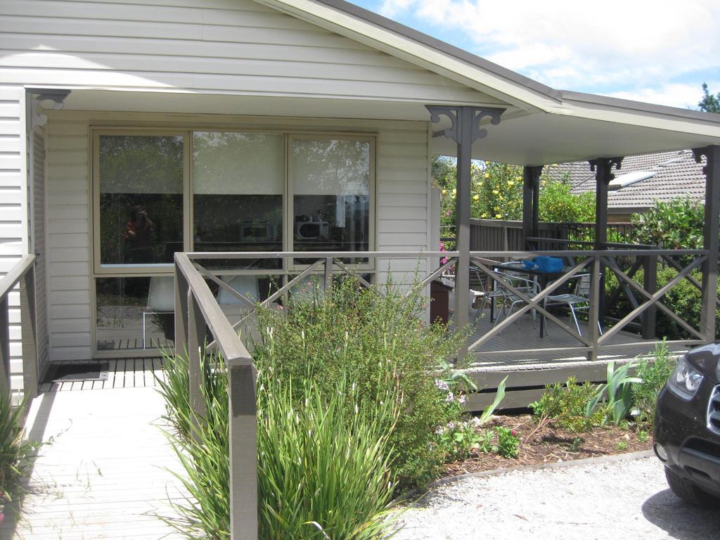 Emerald Hills Cottage Koonwarra Exterior photo